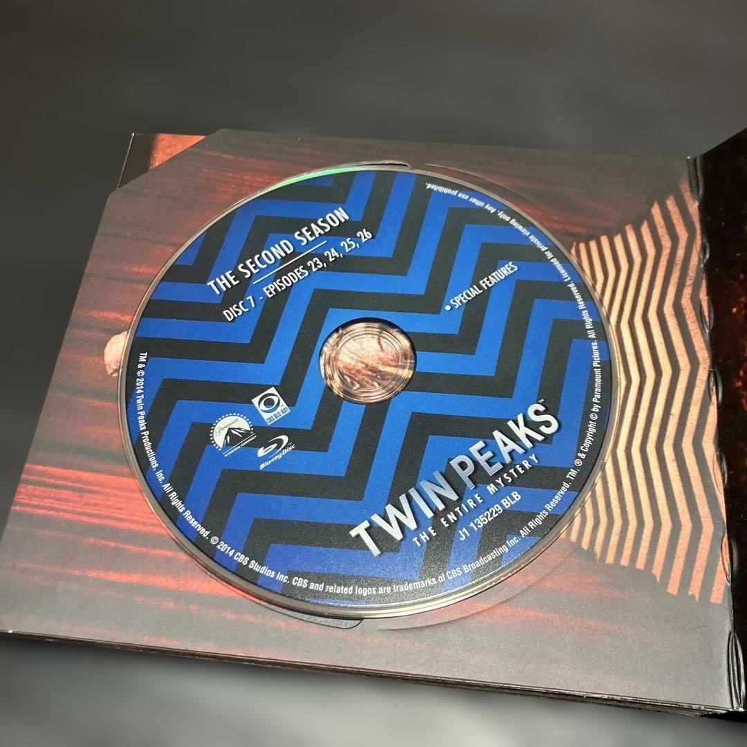 ツイン・ピークス 完全なる謎 Blu-ray BOX〈数量限定生産・10枚組〉