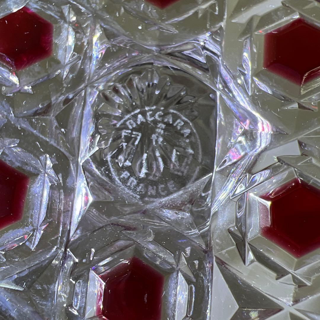 バカラ最高級シリーズ　ツァーシャンパンクープ　（赤）共箱　高さ27.2㎝