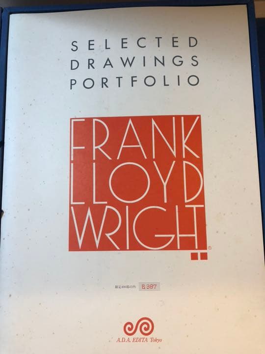 [日本版限定400部！！] フランク・ロイド・ライト建築透視図集2巻