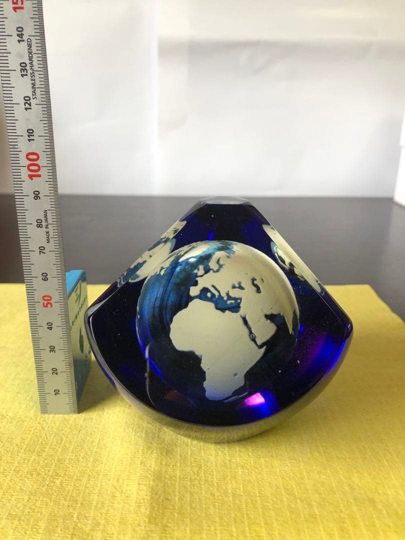 ガラスオブジェ(置物) GEARYS