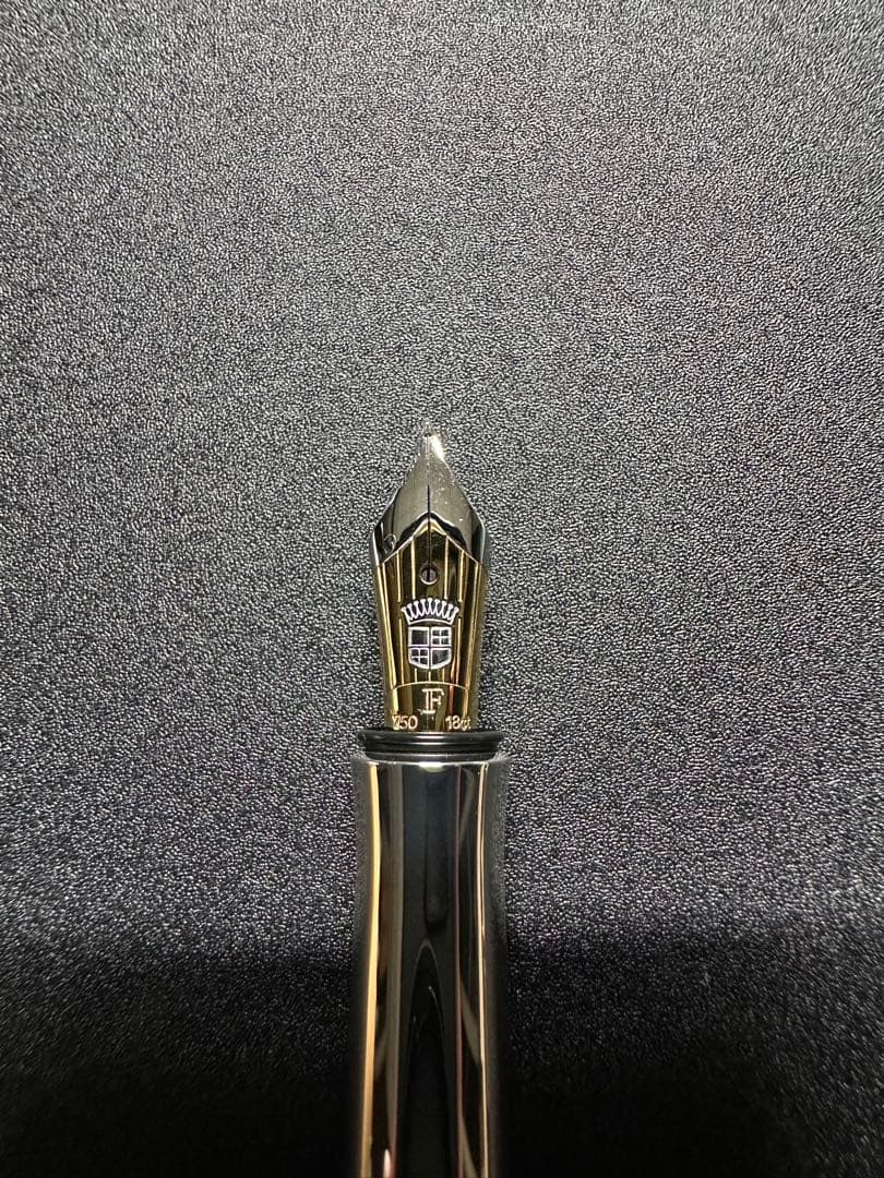 グラフフォンファーバーカステル 万年筆 クラシック スターリングシルバー F