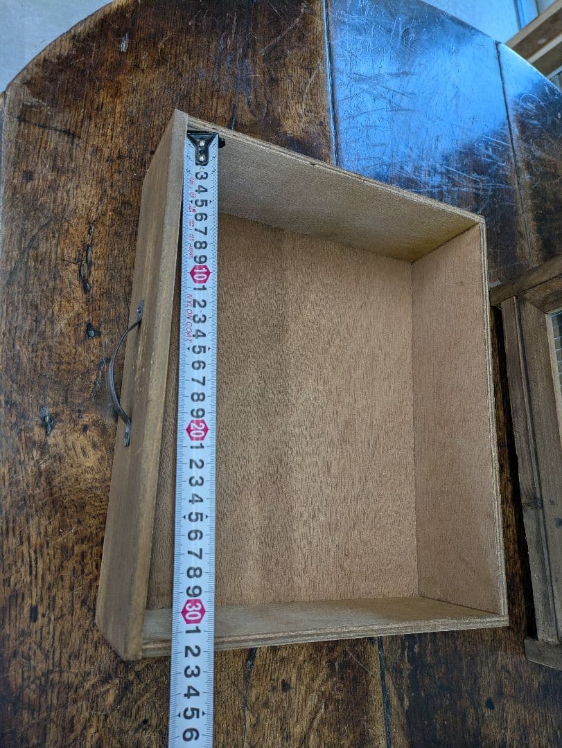 木製ヴィンテージスタイル ガラスキャビネット アンティークサイドボード