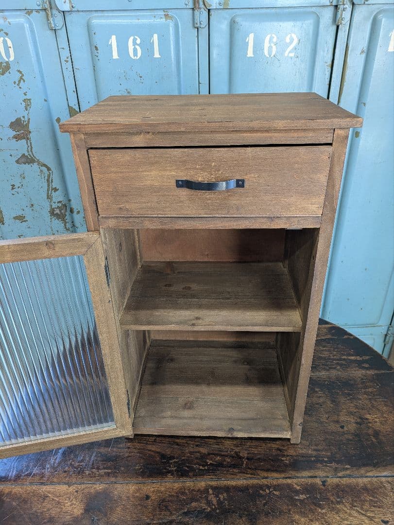 木製ヴィンテージスタイル ガラスキャビネット アンティークサイドボード