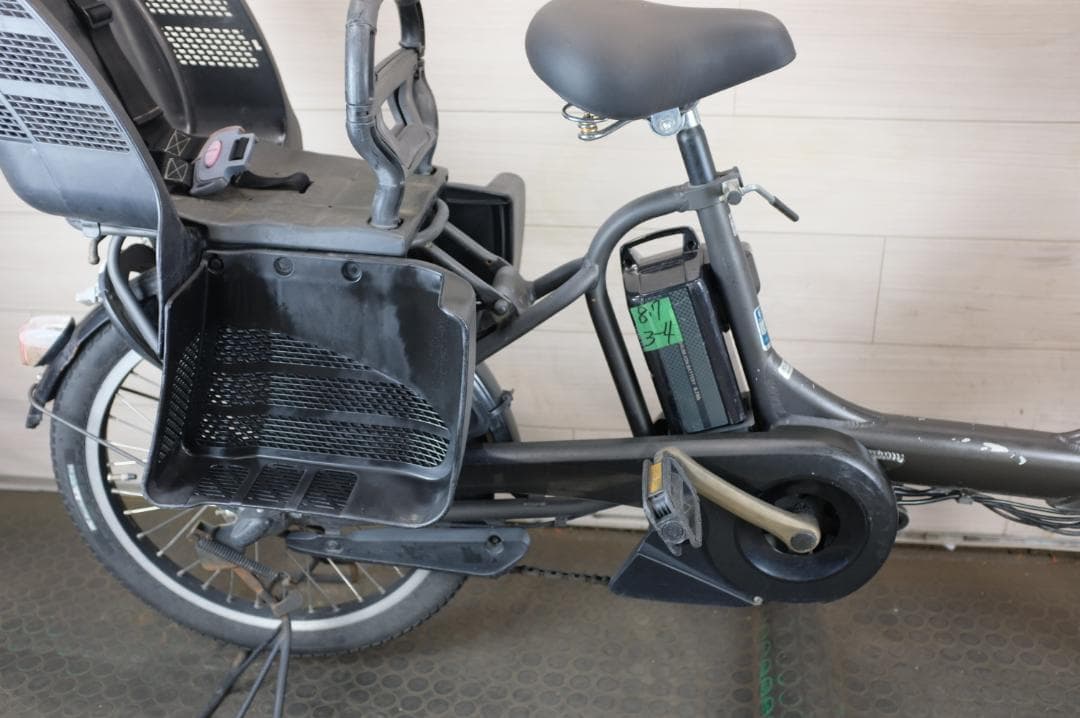 電動自転車ヤマハPAS　KISS　20インチ　3段　8.7Ah充電器あり