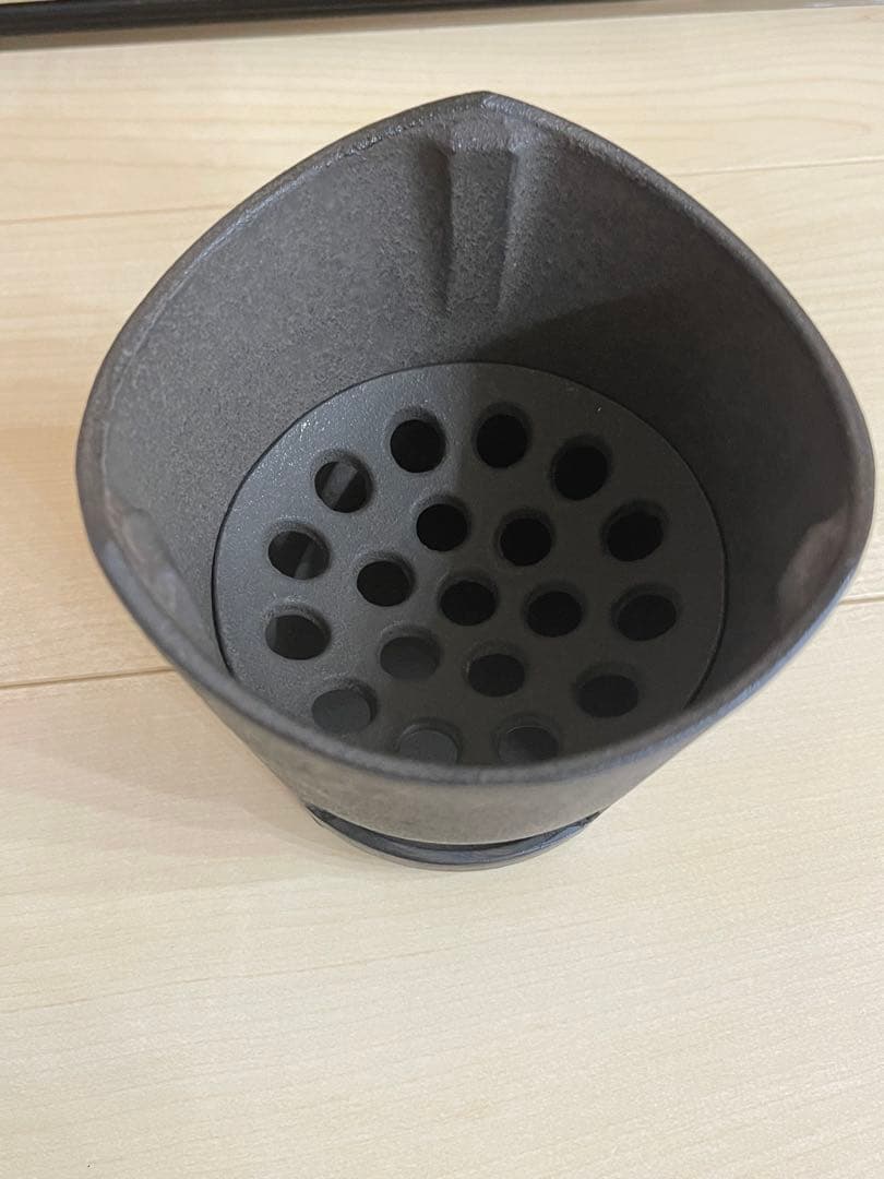 鋳鉄製茶道具 火鉢 涼炉 鉄瓶用 工芸品