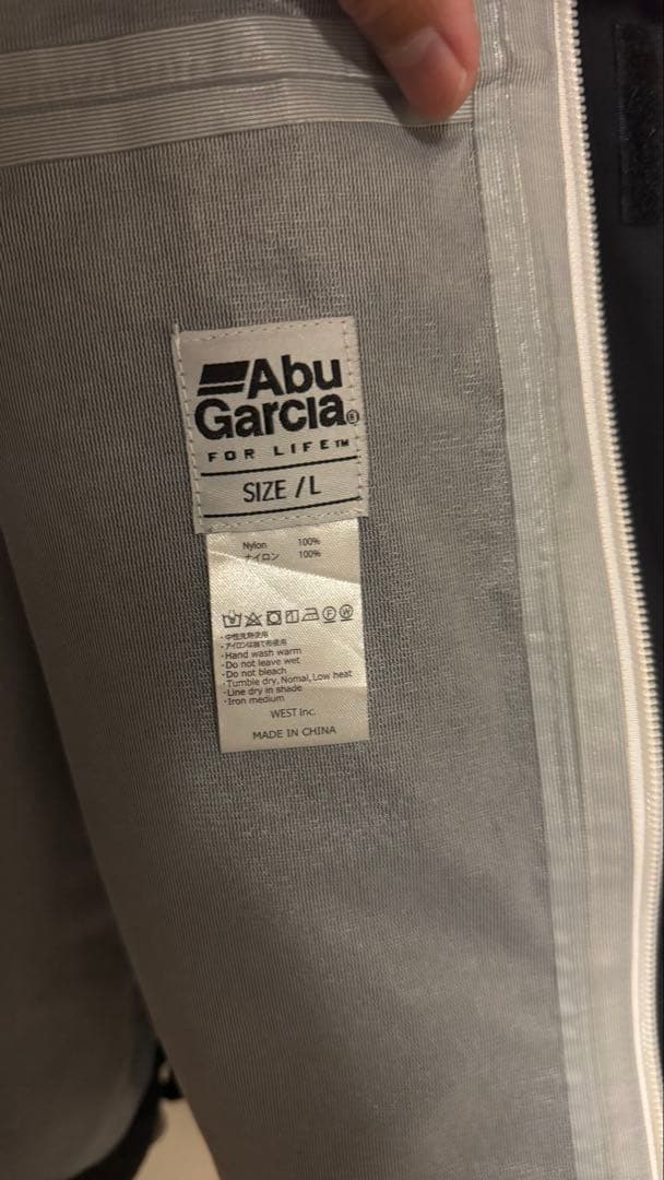 アブガルシア × バスブリゲード STANDARD RAIN SUITS