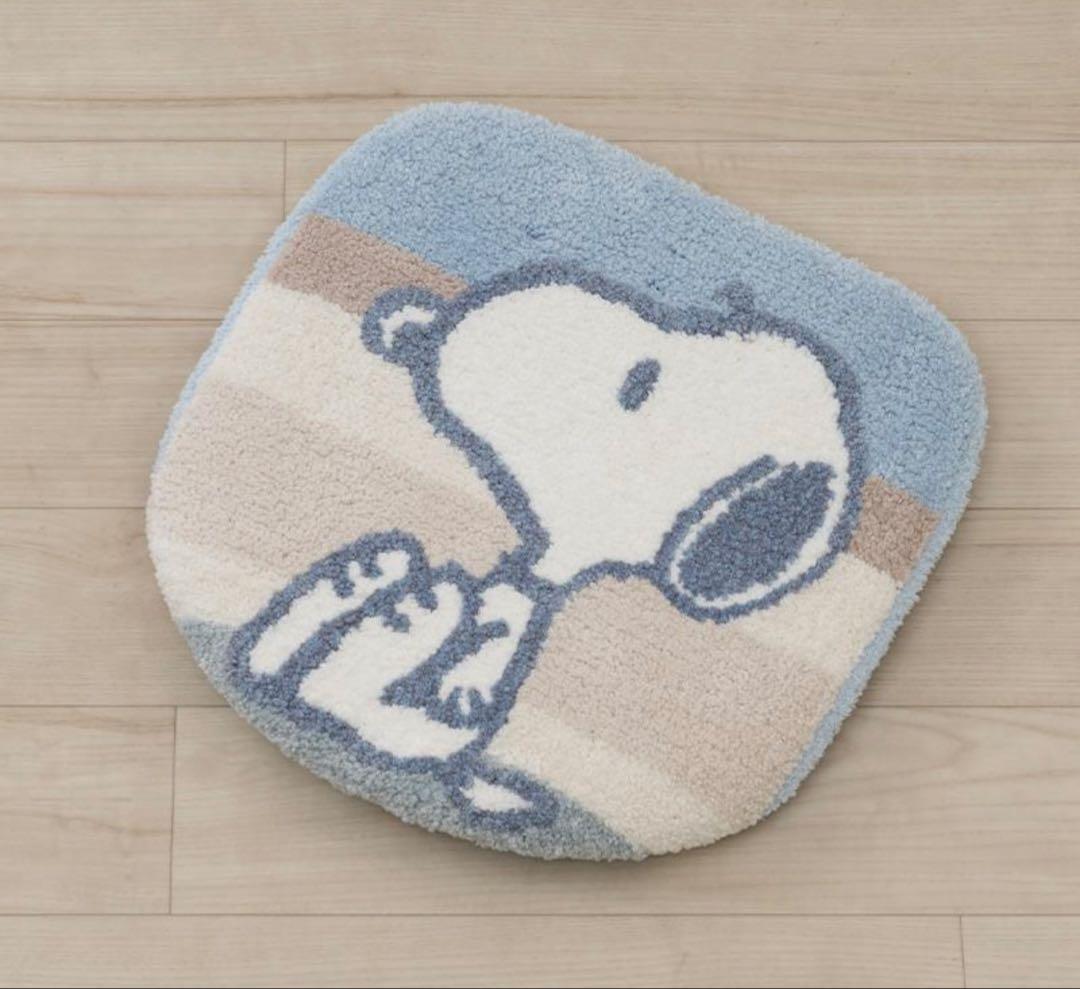 ブルー色　PEANUTS スヌーピー　トイレマットセット　新品