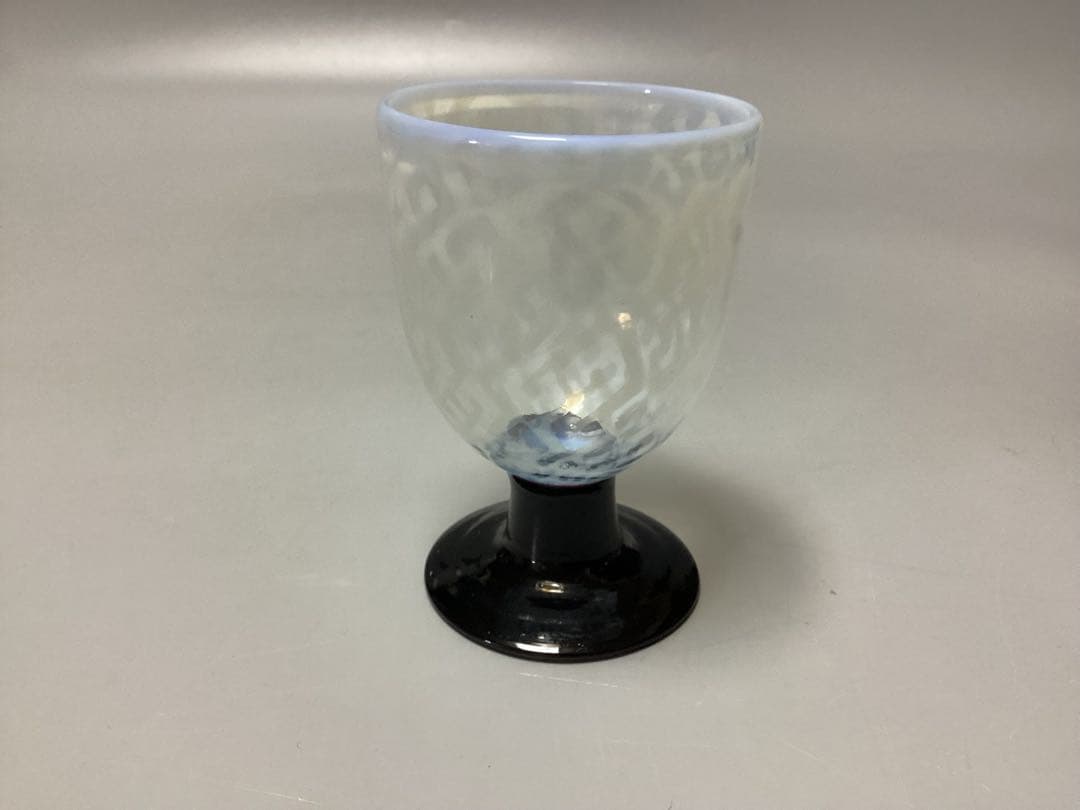 すみれ　雷文　黒脚　なつめ形　氷コップ　(検) 和ガラス　ウランガラス