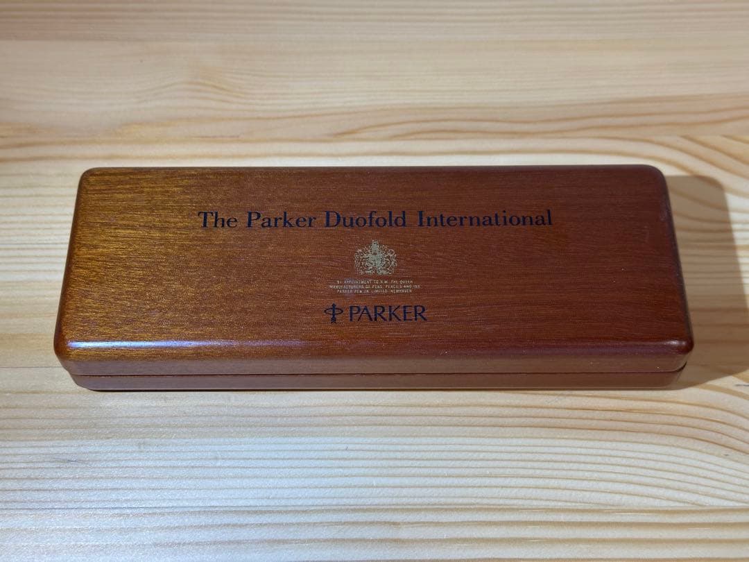 パーカー デュオフォールド インターナショナル ビッグレッド 万年筆