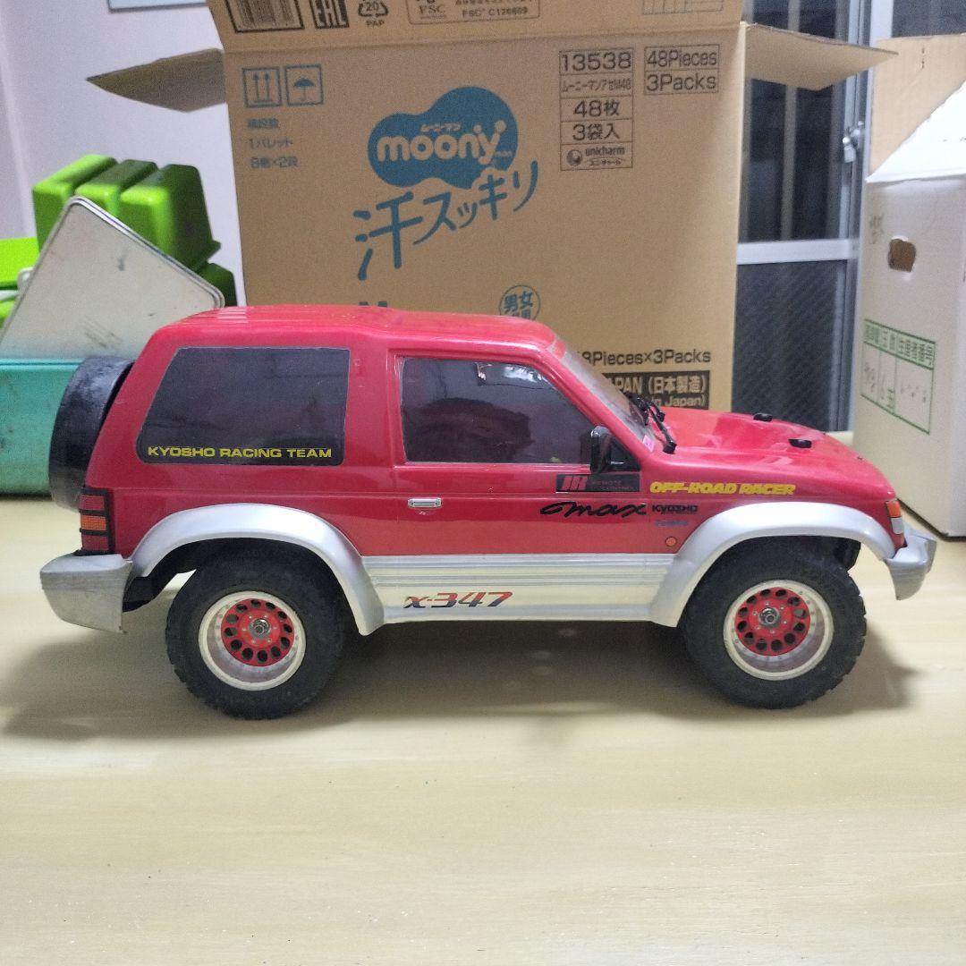 h*v様 京商　ミツビシ　パジェロ　不動車
