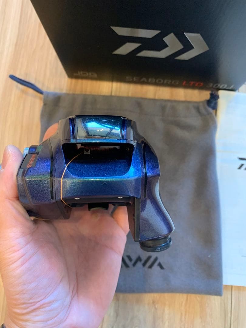 リール DAIWA SEABORG LTD 300J