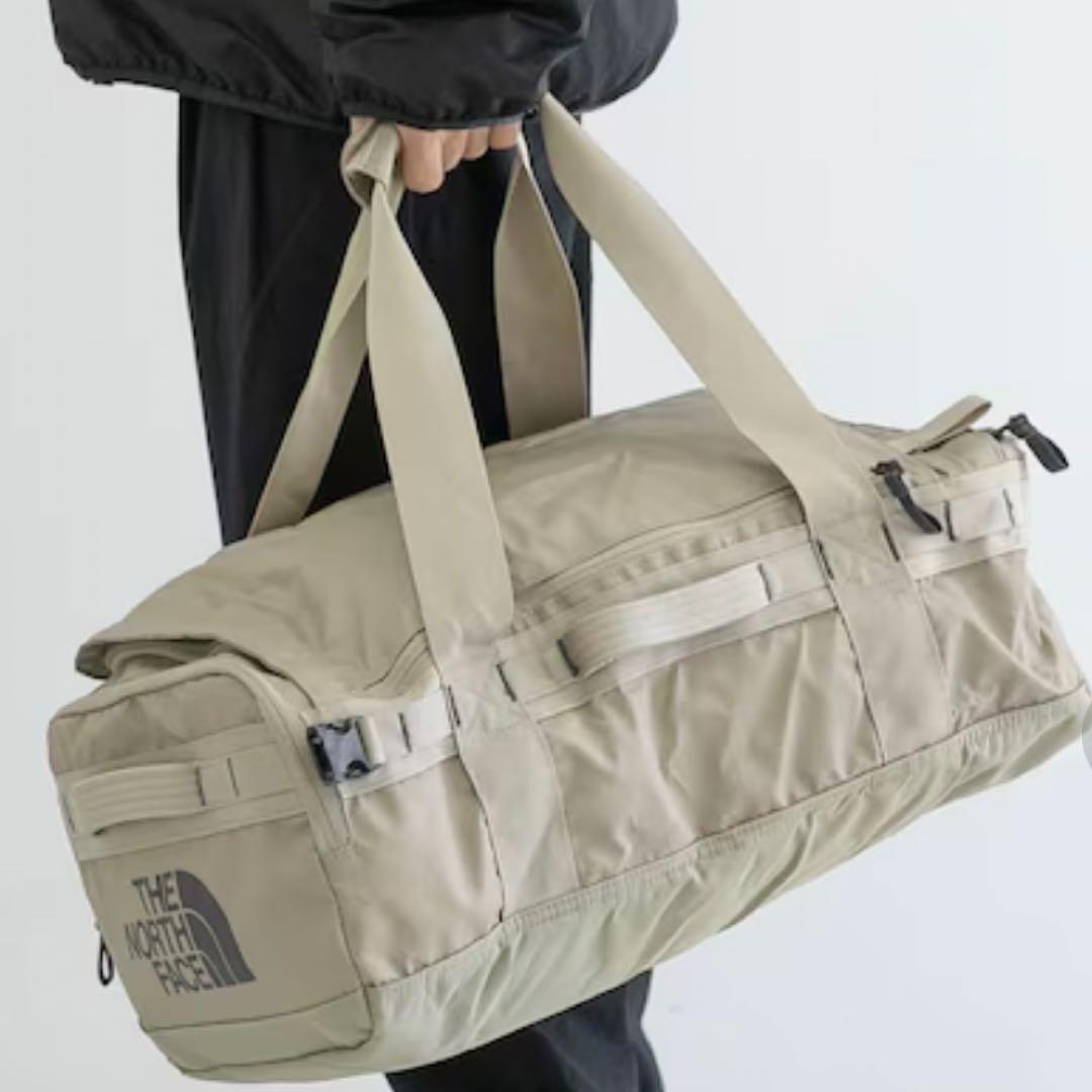 【新品・アメリカ購入】ザ ノース フェイスBASECAMP VOYAGER42L