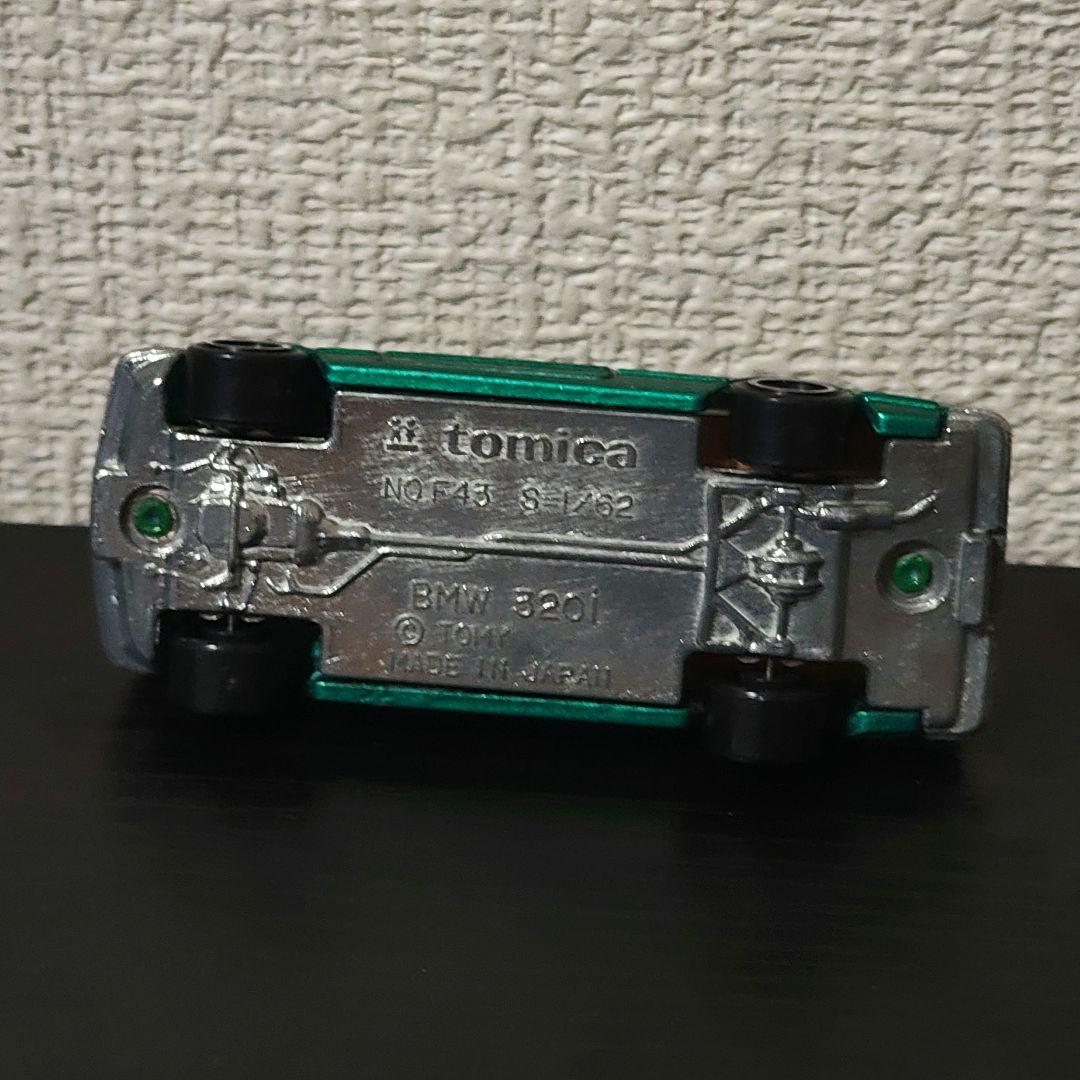 TOMICA　トミカ　　320i　緑色　箱付き