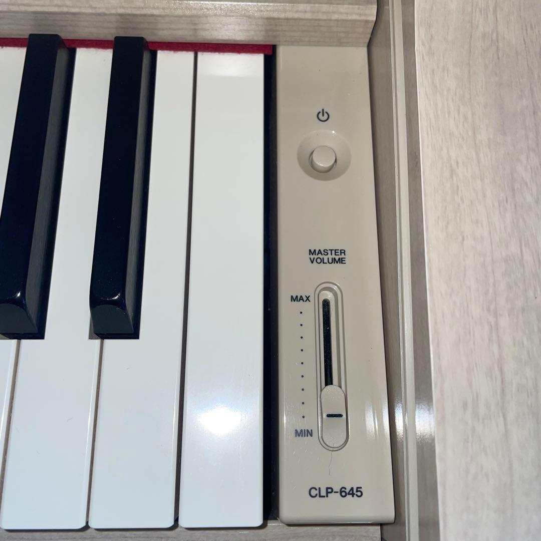 Yamaha CLP-645 電子ピアノ ライトウッド