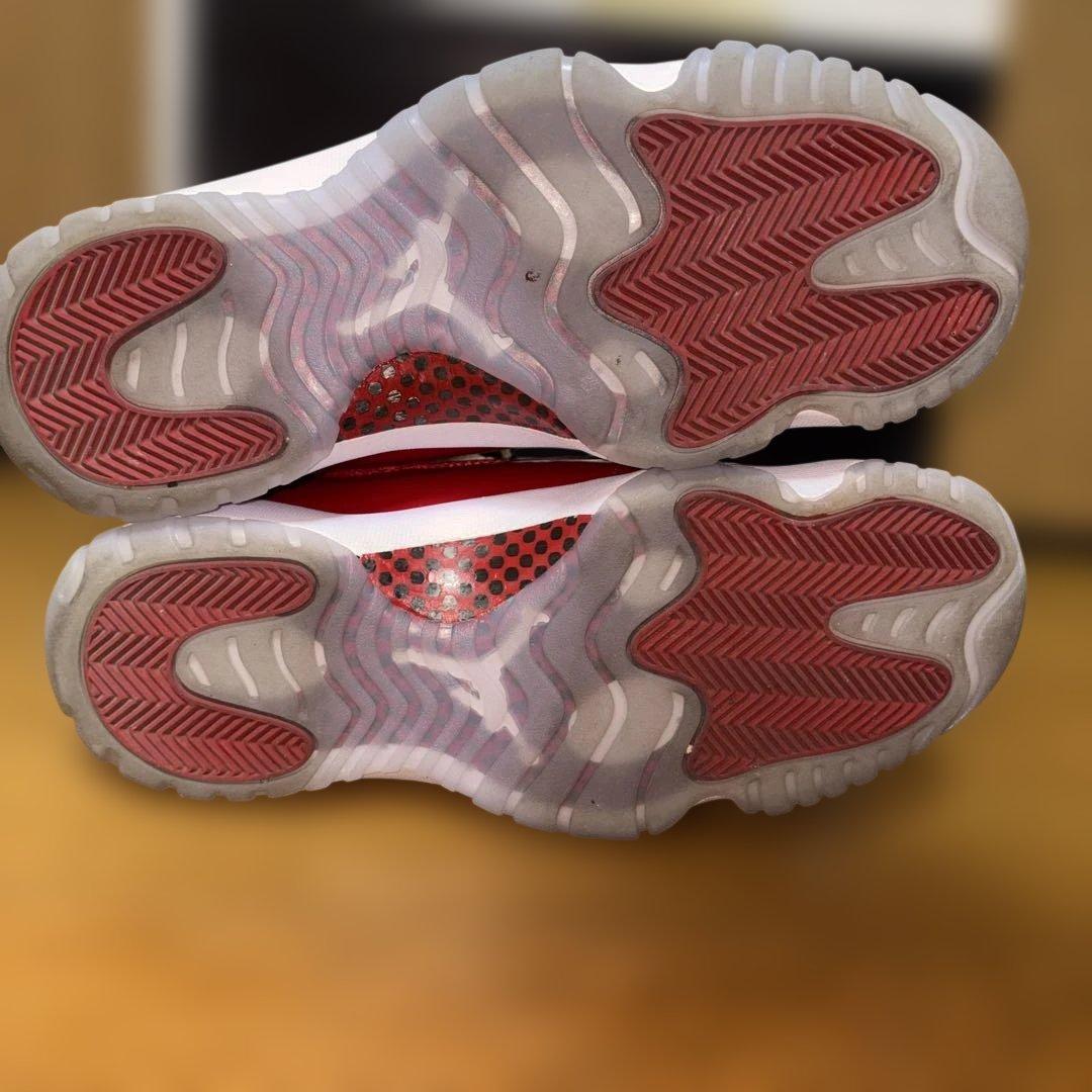 シューズ(男性用) AIR JORDAN 11 retro 28.0cm varsity red