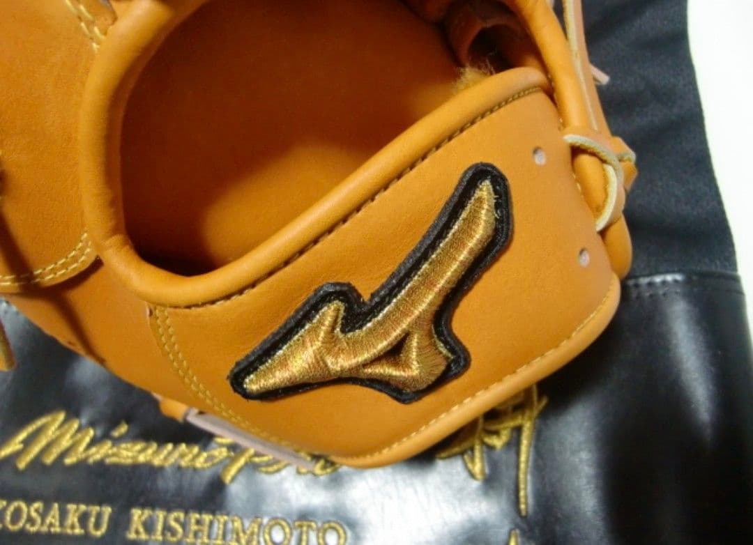 岸本マイスター監修特別モデル　ミズノプロ　硬式グラブ　投手用　左投用