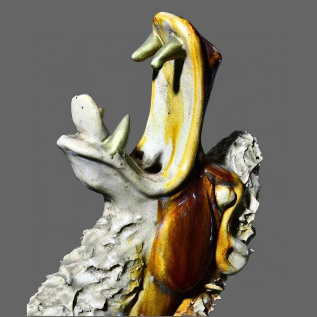 中国古美術・旧蔵の三彩陶器、静かに立つ嘶く駱駝の上の仕女俑・55x65cm・賞物