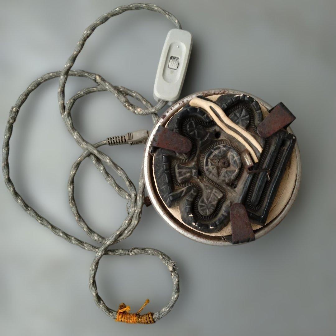 鉄製 朝鮮茶釜 蓋付き 風炉電熱器　敷板セット