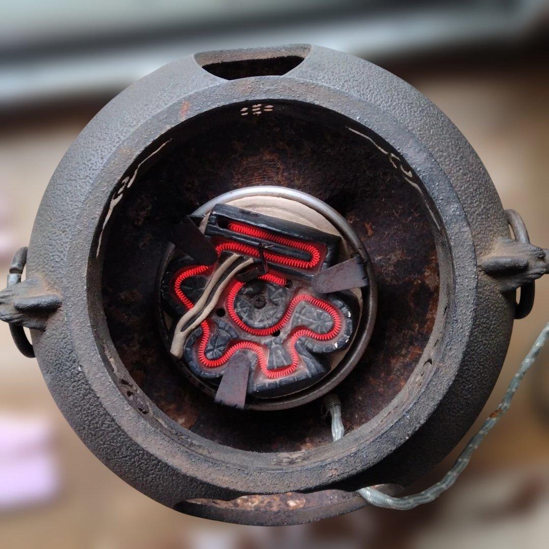 鉄製 朝鮮茶釜 蓋付き 風炉電熱器　敷板セット