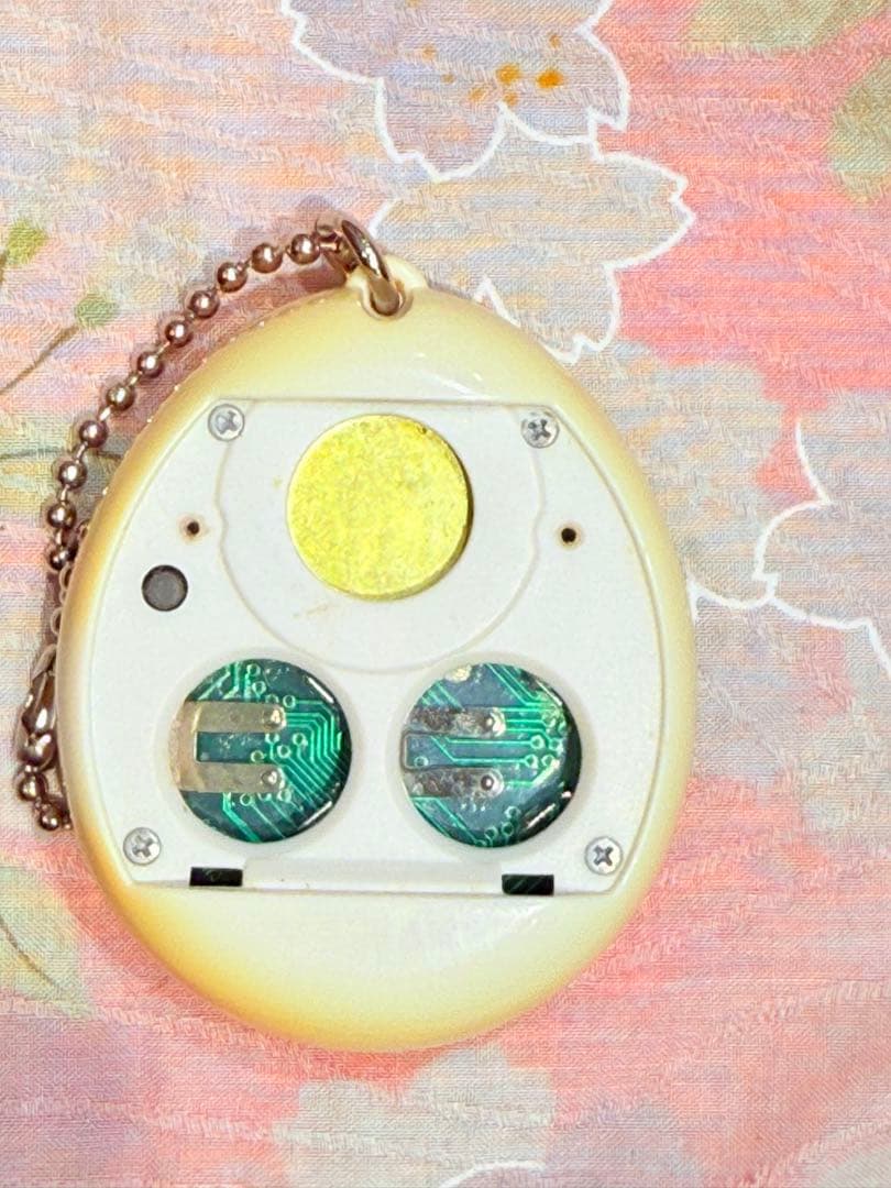 【動作確認済】デビルっちのたまごっち 白