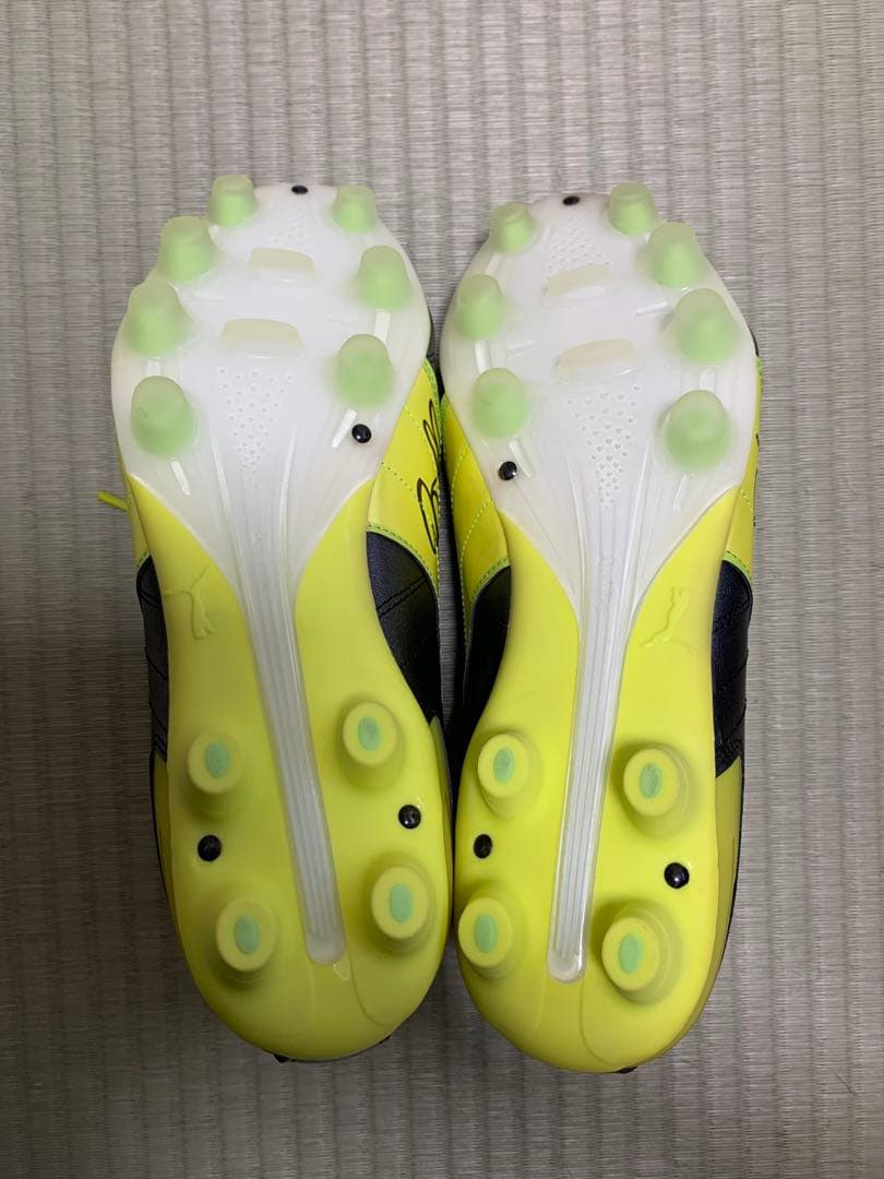 三浦知良選手 両足サイン入りスパイク