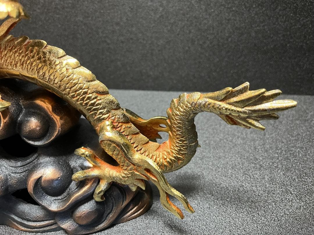 超美品　雲龍　龍　置物 　風水　開運　金属工芸　縁起物　箱入