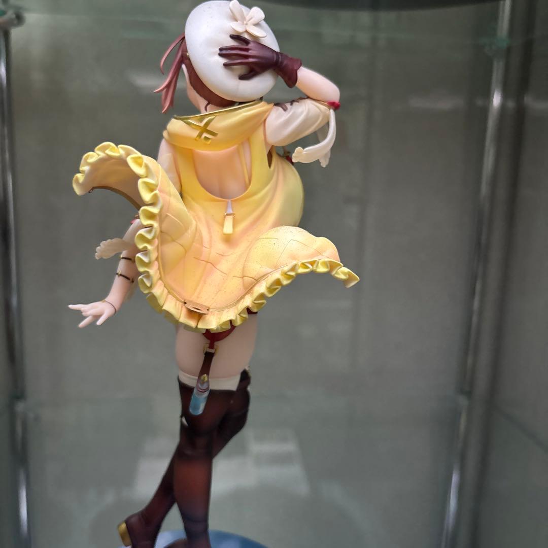 アルター　ライザのアトリエ　ライザ　1/7 スケールフィギュア　頭部部分破損