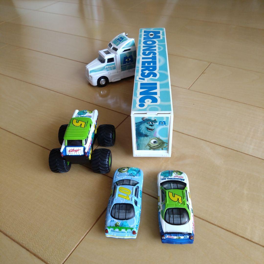 お値下げ中！ RACING CHAMPIONS モンスターズ・インク　ミニカー