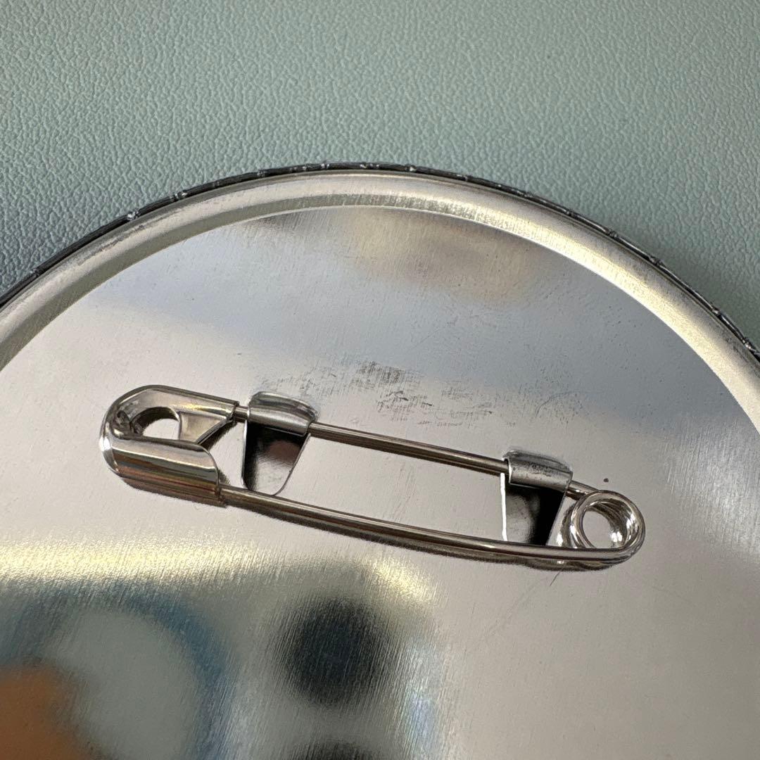 【激レア】黒執事 ナンジャタウン シエル 缶バッジ