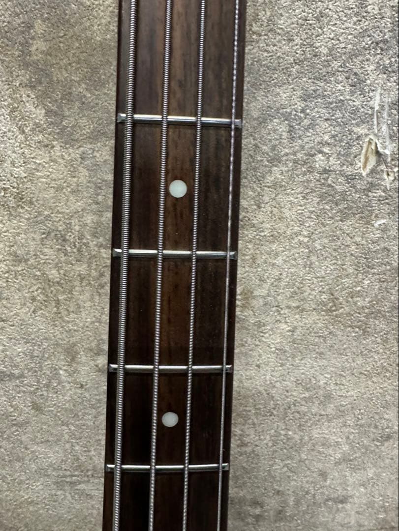 ⑰BUSKER’Sエレキベースジャズベースタイプ4弦サンバースト（白ピックガード