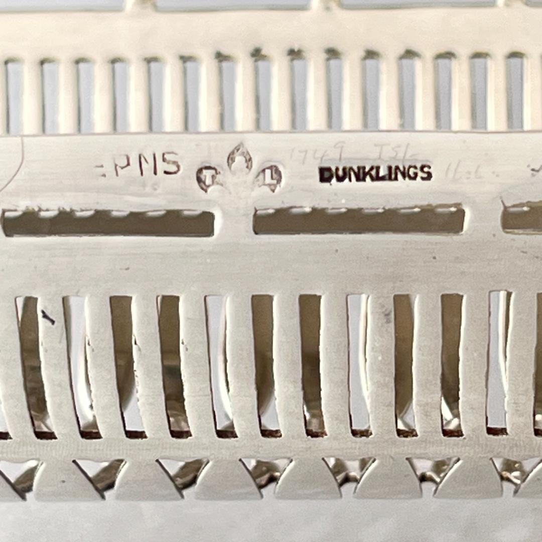 【DUNKINGS】マカロンスタンド / ビスケットホルダー