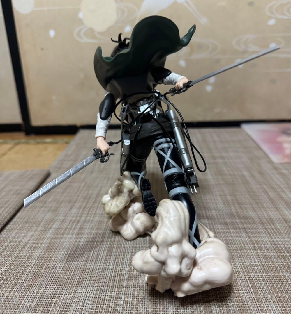 一番くじ　進撃の巨人　フィギュアコンプ