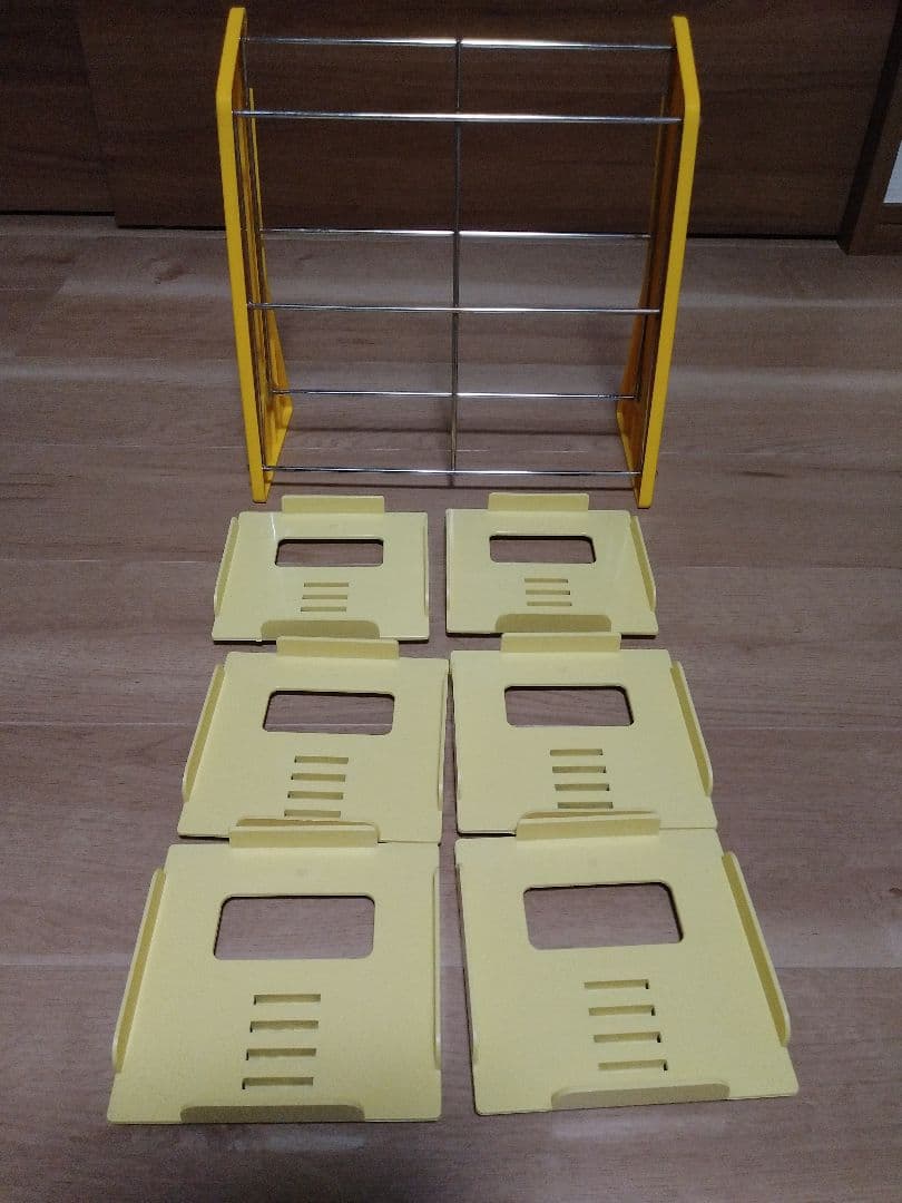 昭和レトロ　チロルチョコ　３段陳列ケース　棚　ラック