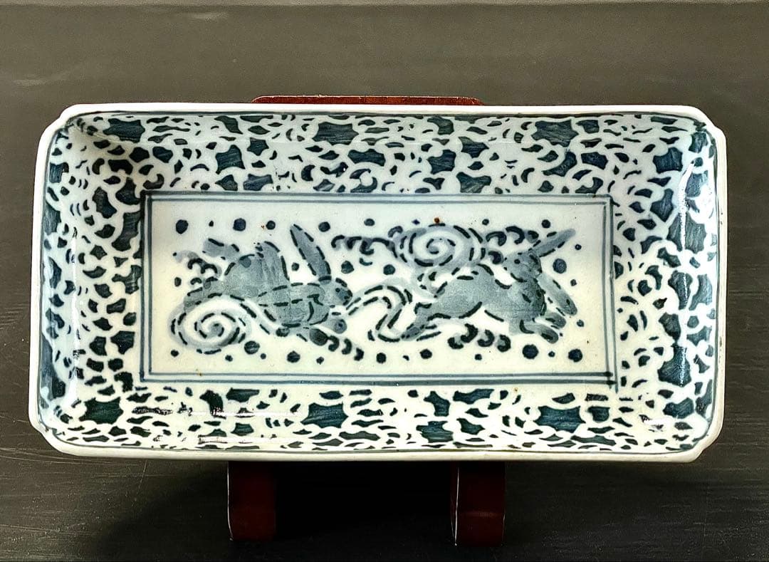 割引❗️【稀少 江戸中期】 古伊万里 染付 紙摺印判 波兎 長皿 （523Al①）