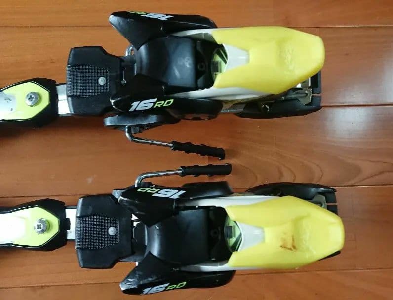 HEADヘッド EVO 16RDXビンディング