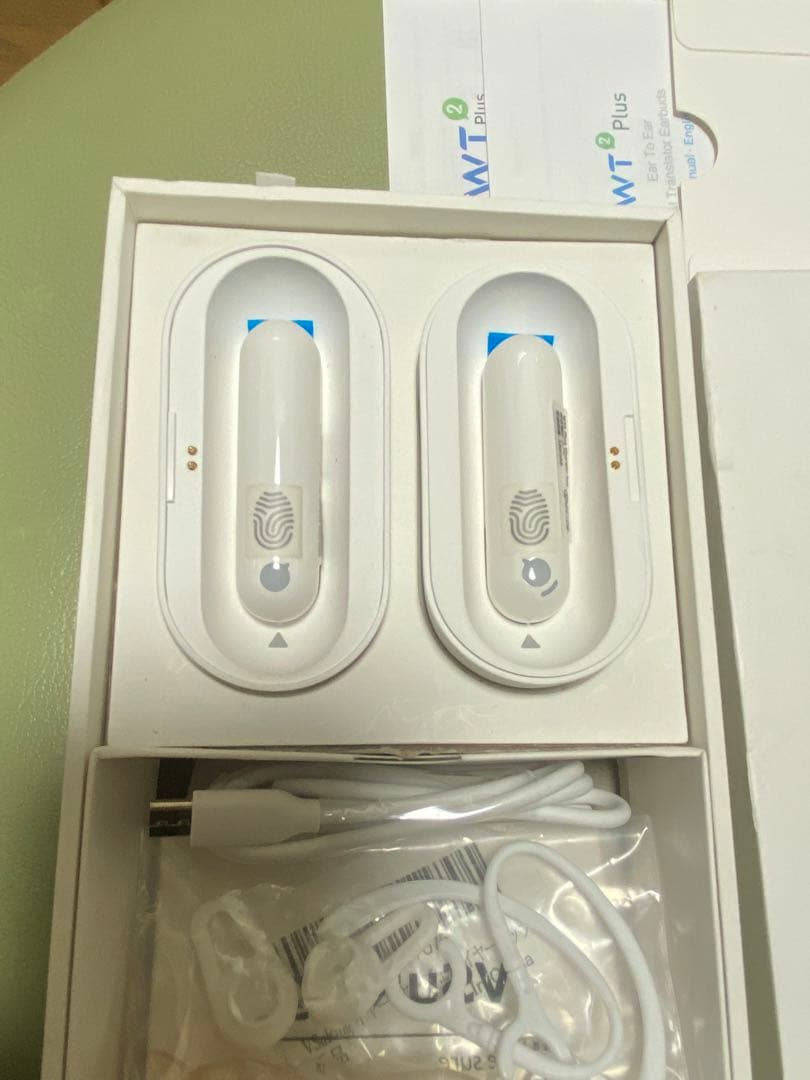 Timekettle WT2plus ワイヤレスイヤホン 翻訳機