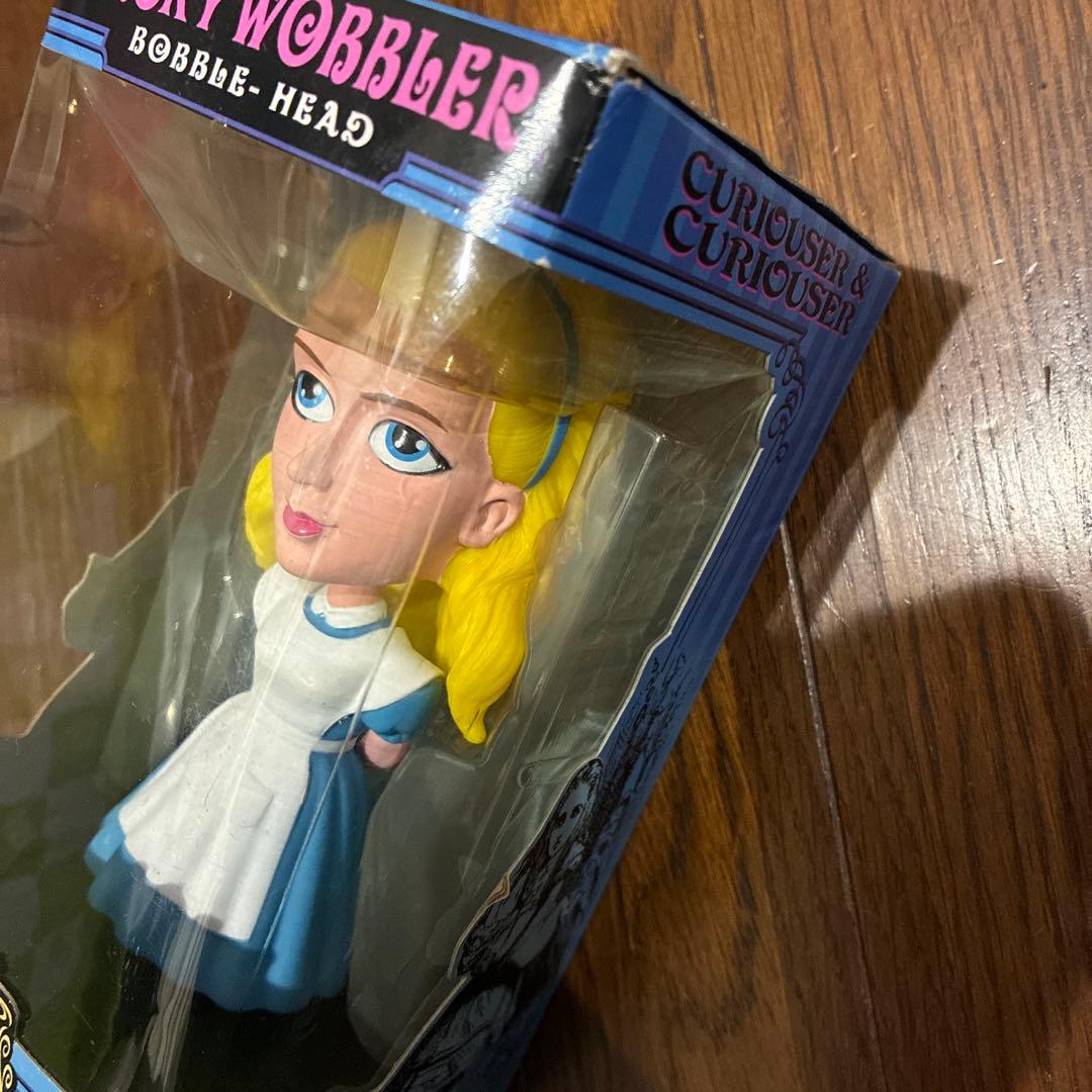 値下げ！ワッキーワブラー　アリスインワンダーランド　ボブルヘッド　アメトイ