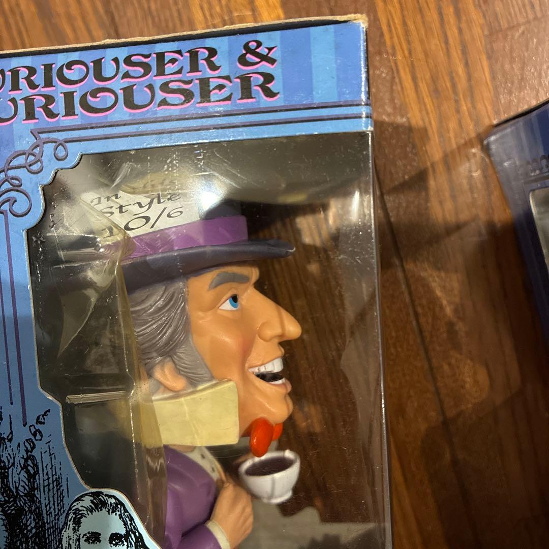 値下げ！ワッキーワブラー　アリスインワンダーランド　ボブルヘッド　アメトイ