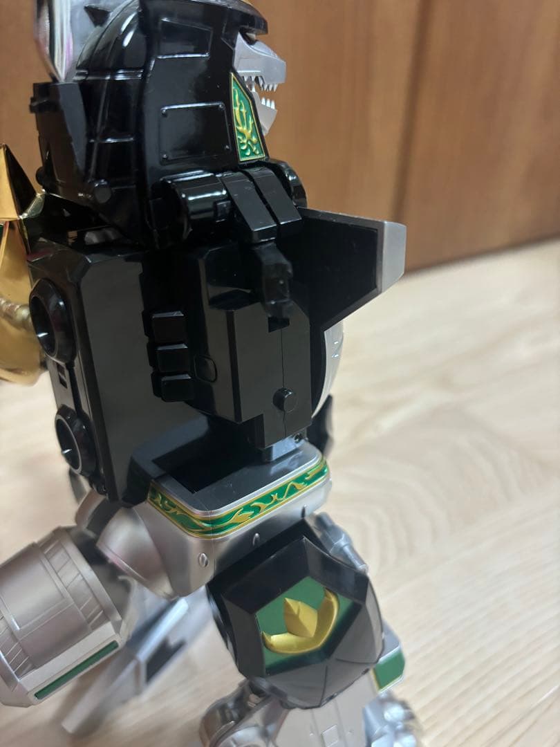 バンダイ 超合金魂 恐竜戦隊ジュウレンジャー ドラゴンシーザー GX-78