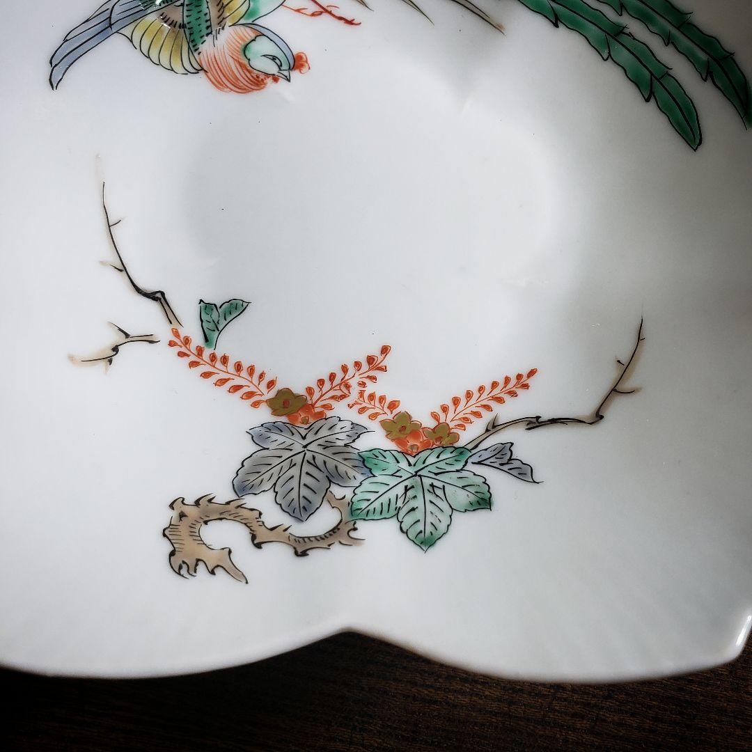 花形皿　変形皿　鳳凰　桐文様　古伊万里　柿右衛門様式　梅花　桜　窯印　明治　イ号