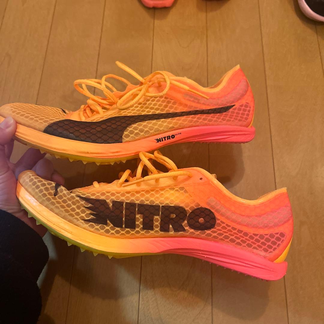 プーマ　アディダス　陸上長距離スパイク