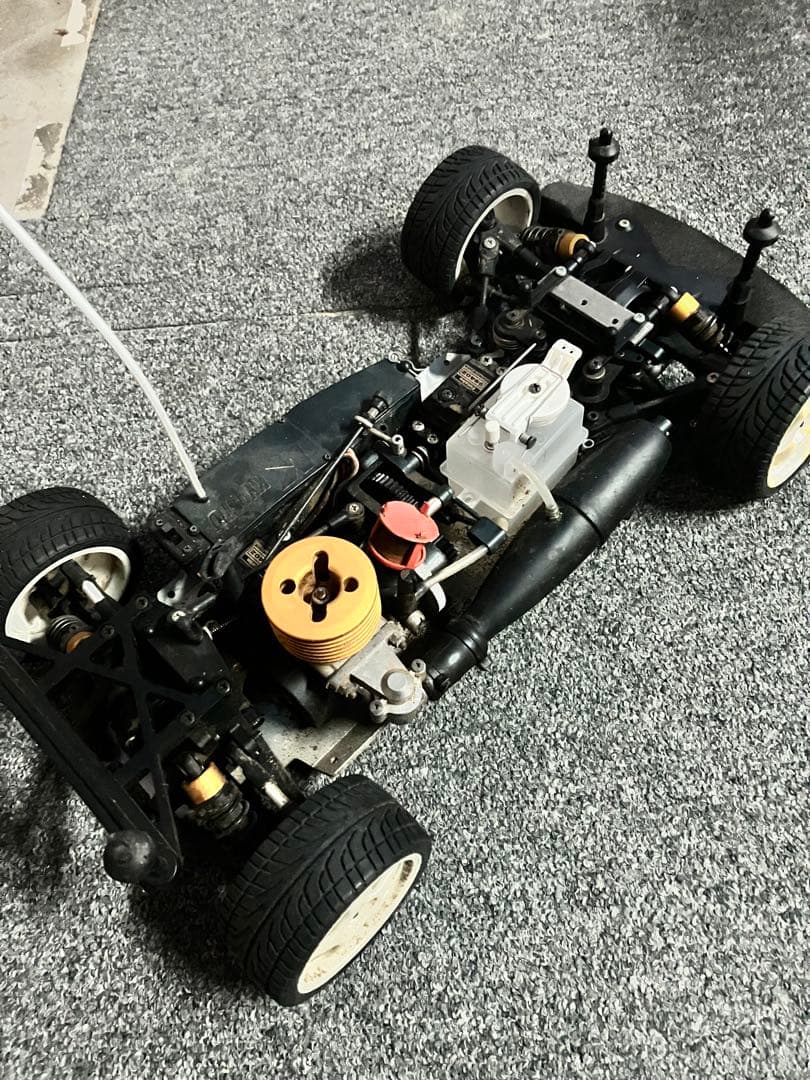 シルバー 4WD ラジコンカー　エンジンカー