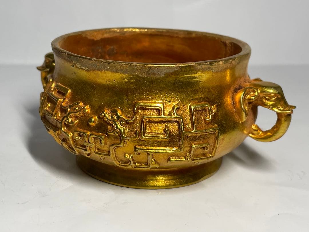 中国古美術　大明宣徳年製　象耳塗金香炉　中国骨董品　旧家蔵品　重さ548g