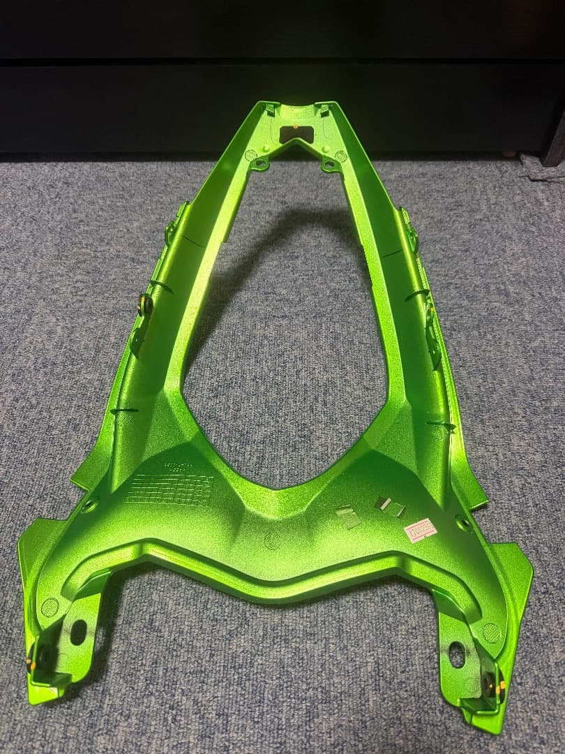 ninja400 純正シートカウル　2024年式