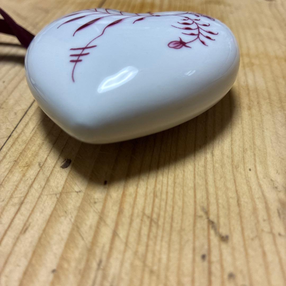 ロイヤルコペンハーゲン アニュアルハート パープルローズ