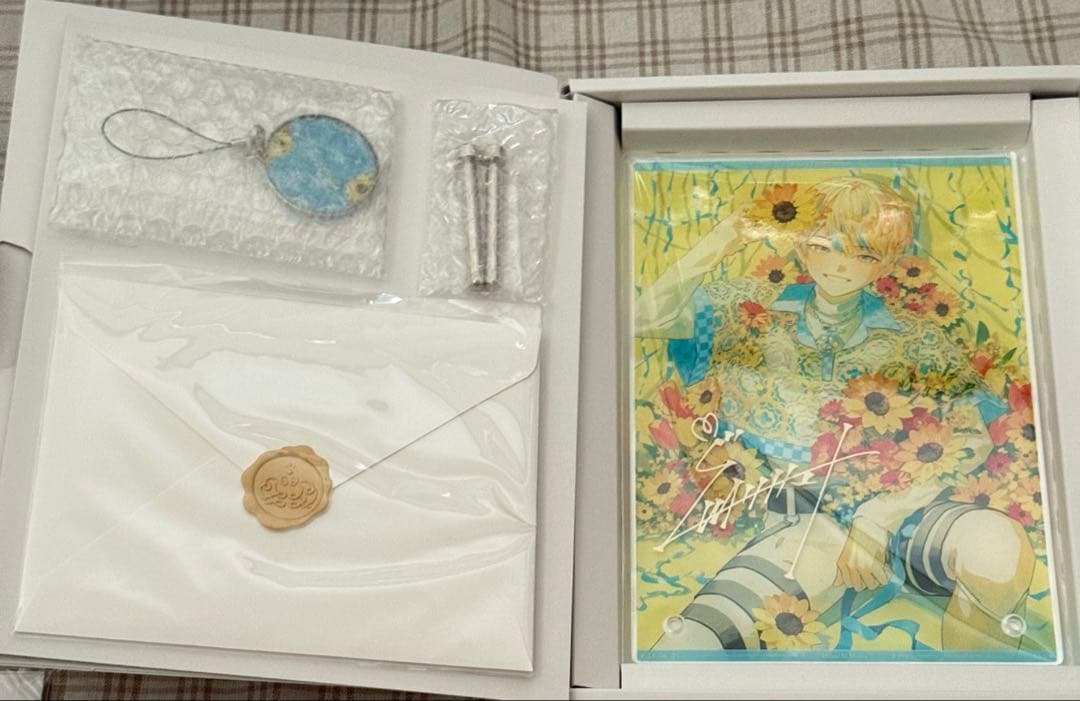 にじさんじ 緋八マナ グッズ