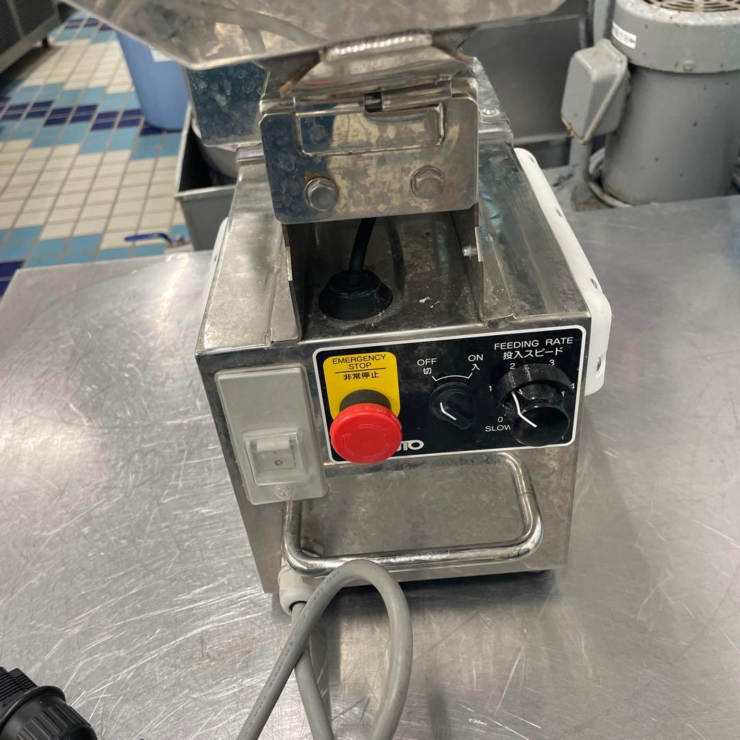 YAMATO GOLDEN EGG 業務用機器　卵殻剥き機