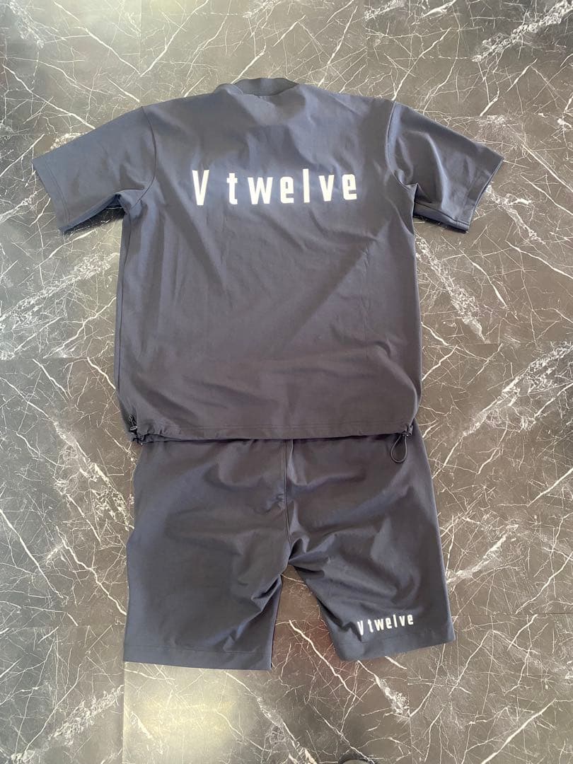 V twelve ブラックメンズウェア セット