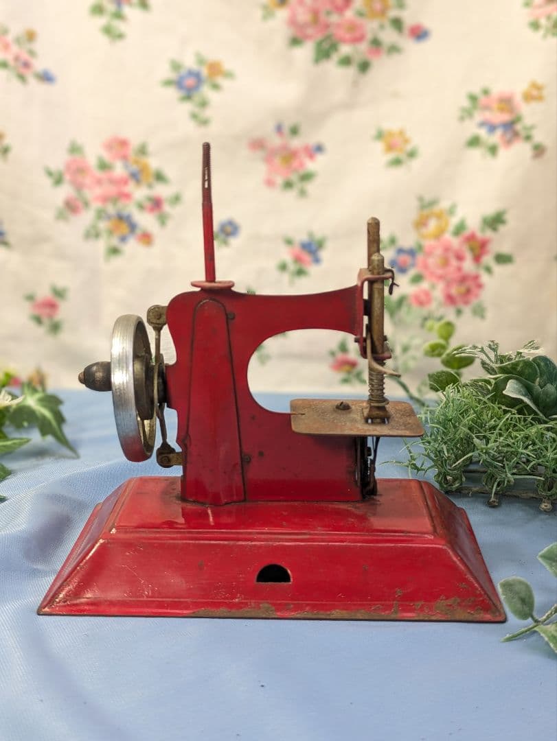 イギリス アンティーク LittleBetty トイミシン ミニミシン