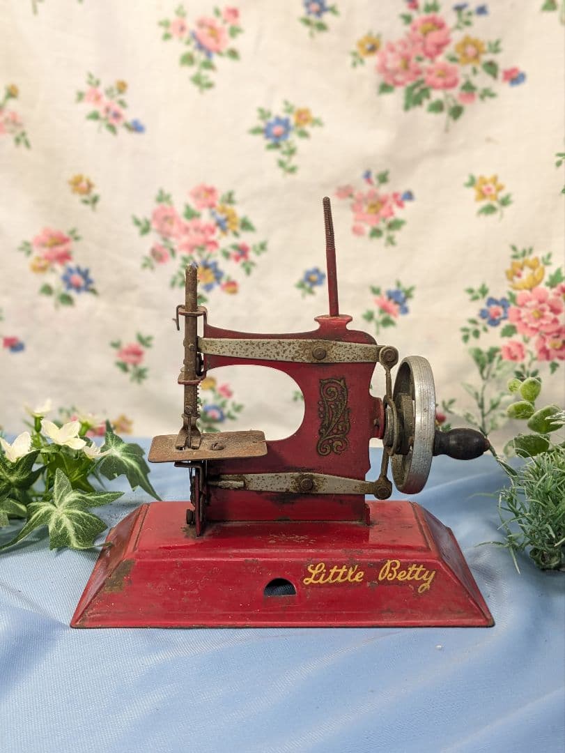 イギリス アンティーク LittleBetty トイミシン ミニミシン